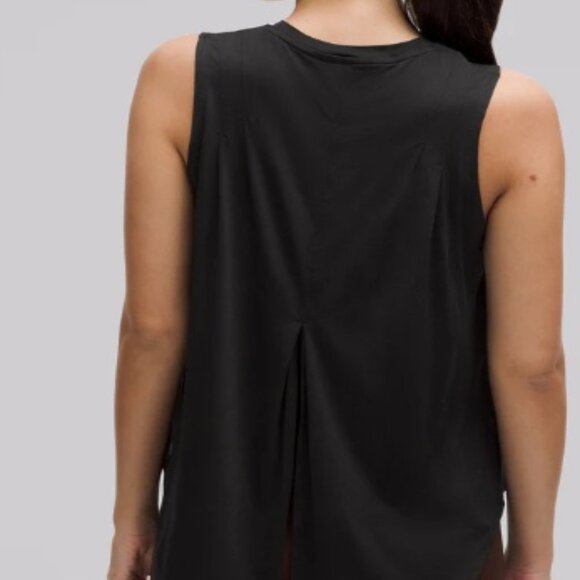 NWT Peloton X Lululemon lightweight  split  tank top black medium - Picture 2 of 4